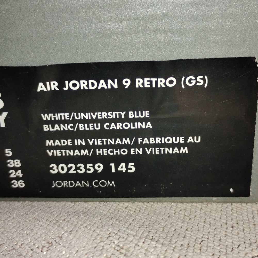 Jordan Kids Sneakers in White and University Blue